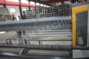 Hexagonal wire mesh machine