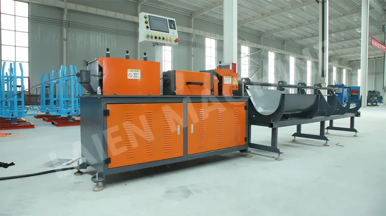 Wire straightening and cutting machine